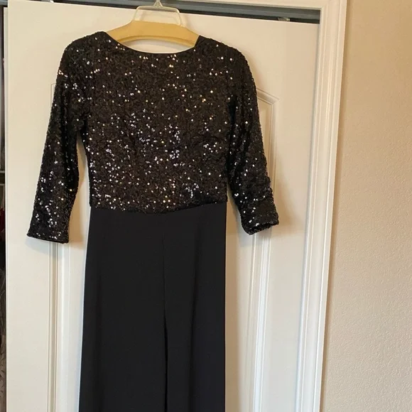 NWOT! BADGLEY MISCHKA OPEN BACK JUMPSUIT - Picture 6 of 8